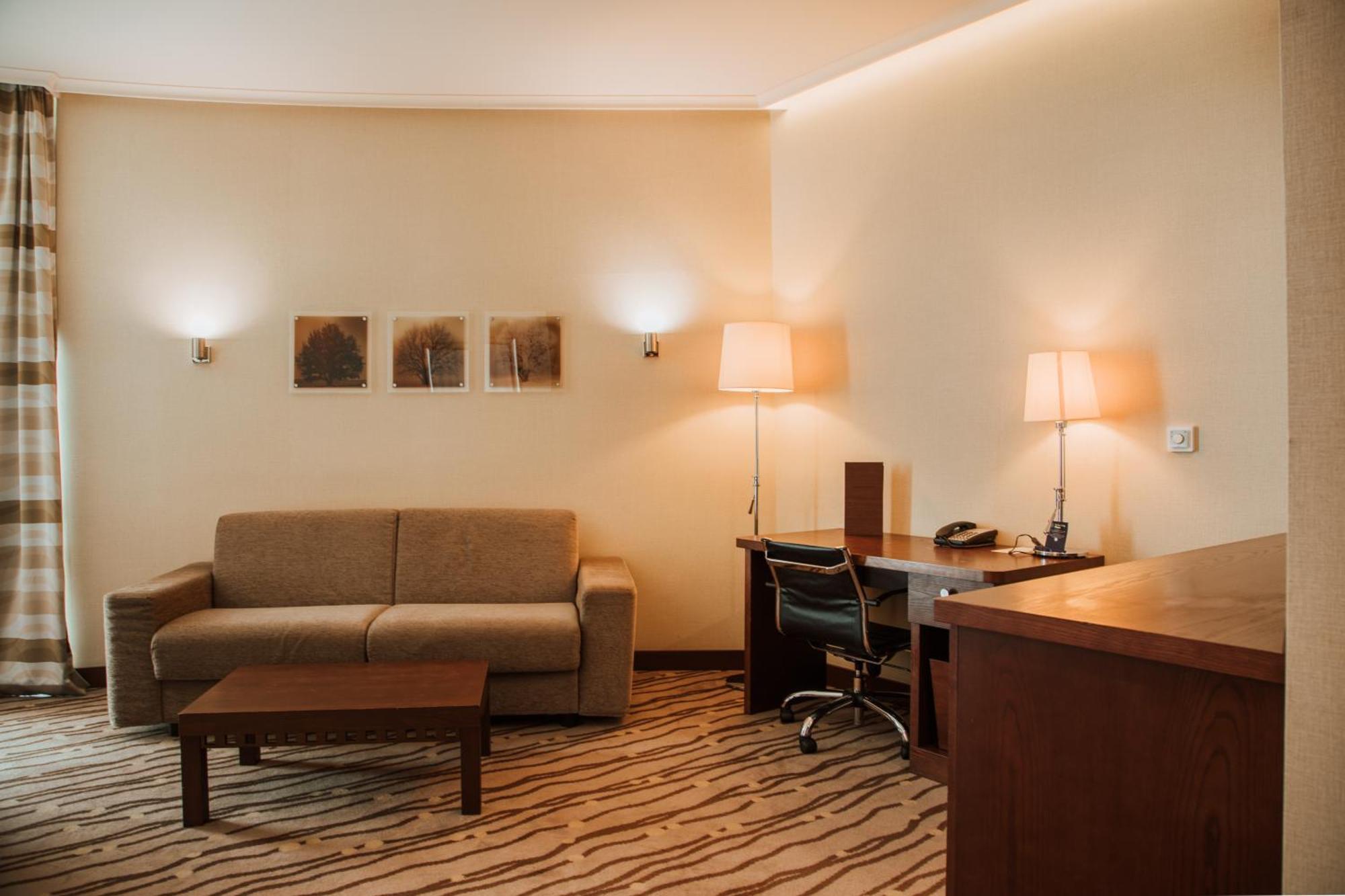Doubletree By Hilton Bratislava Hotel Kamer foto